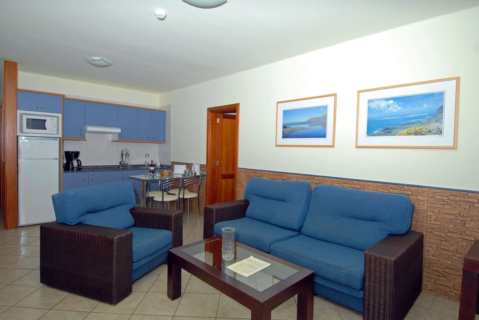 Apartamentos Isla De Lobos - Adults Only Puerto del Carmen  Exterior photo